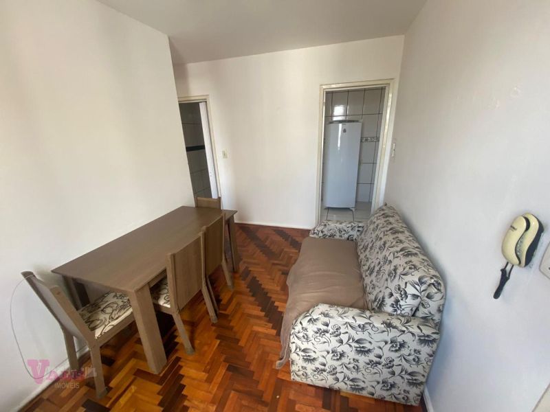 Apto 2 quartos  no bairro NOSSA SENHORA DO ROSARIO em SANTA MARIA