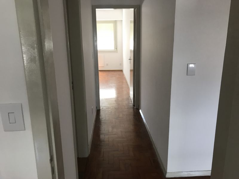 Apto 4 quartos  no bairro CENTRO em SANTA MARIA