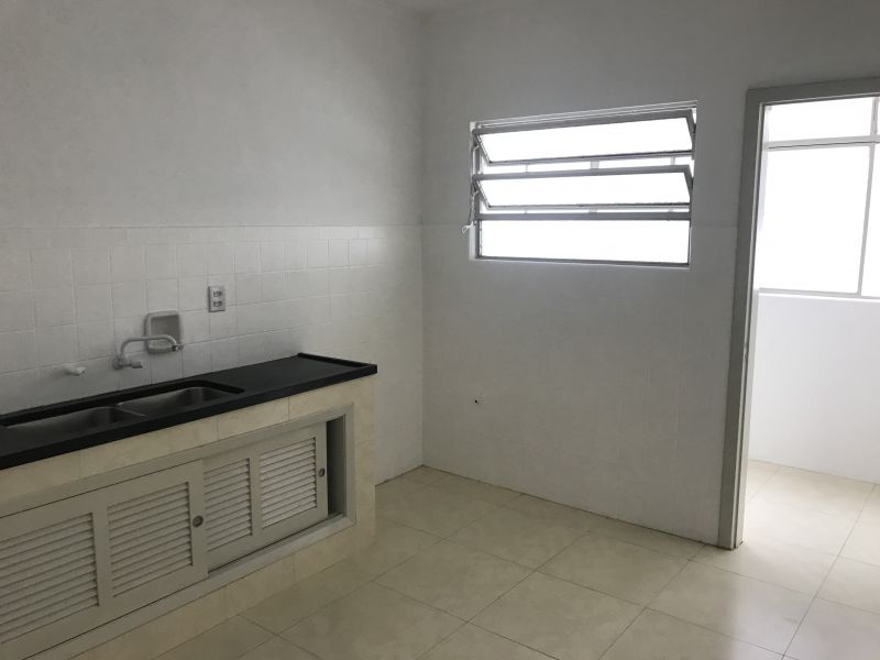 Apto 4 quartos  no bairro CENTRO em SANTA MARIA