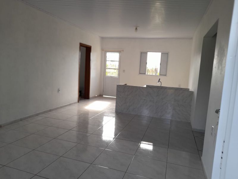 Casa 2 quartos  no bairro CAMOBI em SANTA MARIA