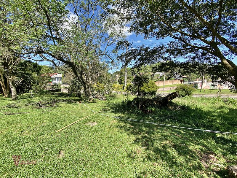 Casa 4 quartos  no bairro CAMPESTRE DO MENINO DEUS em SANTA MARIA