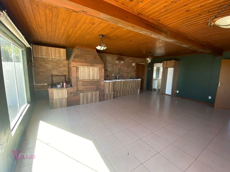 Casa 3 quartos  no bairro CHACARA DAS FLORES em SANTA MARIA