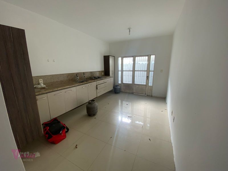 Casa 3 quartos  no bairro CHACARA DAS FLORES em SANTA MARIA