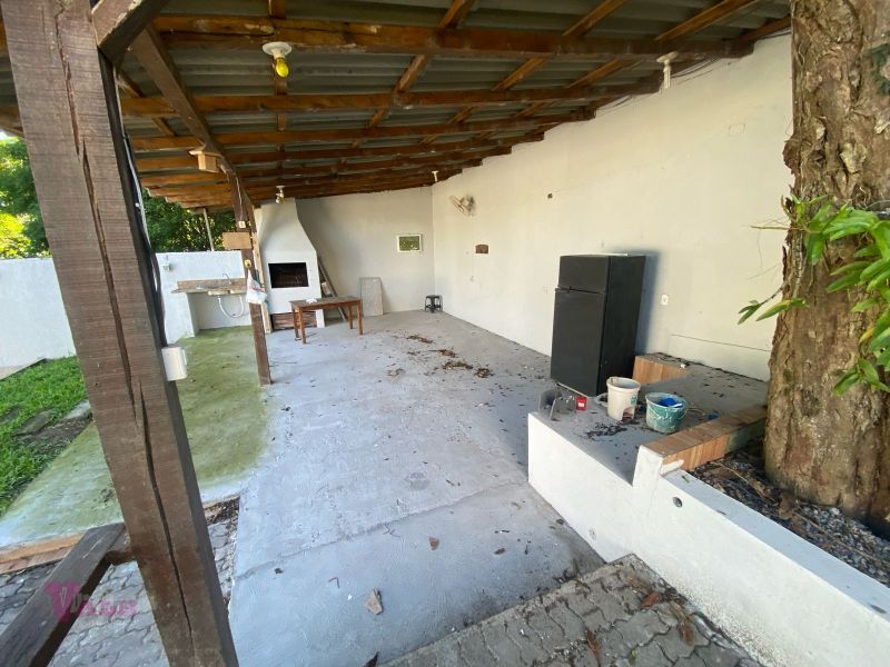 Casa 3 quartos  no bairro CHACARA DAS FLORES em SANTA MARIA