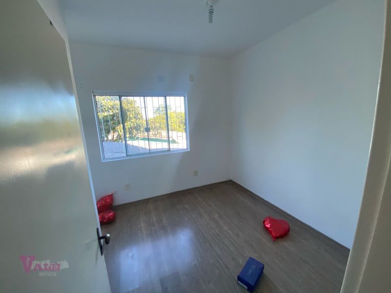 Casa 3 quartos  no bairro CHACARA DAS FLORES em SANTA MARIA