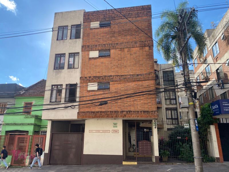 Apto 1 quarto no bairro CENTRO em SANTA MARIA