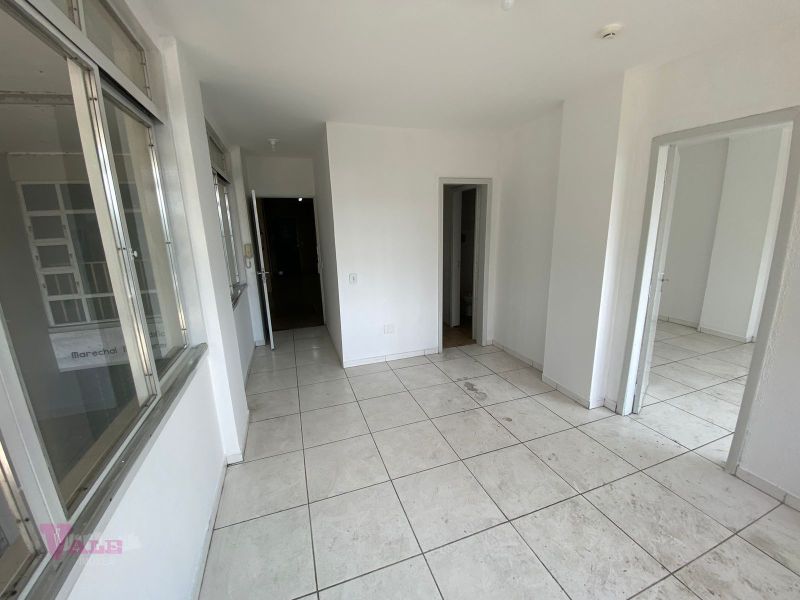 Sala no bairro CENTRO em SANTA MARIA