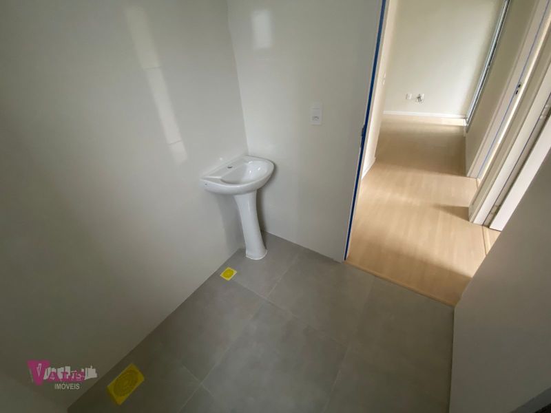 Apto 2 quartos  no bairro CAMOBI em SANTA MARIA