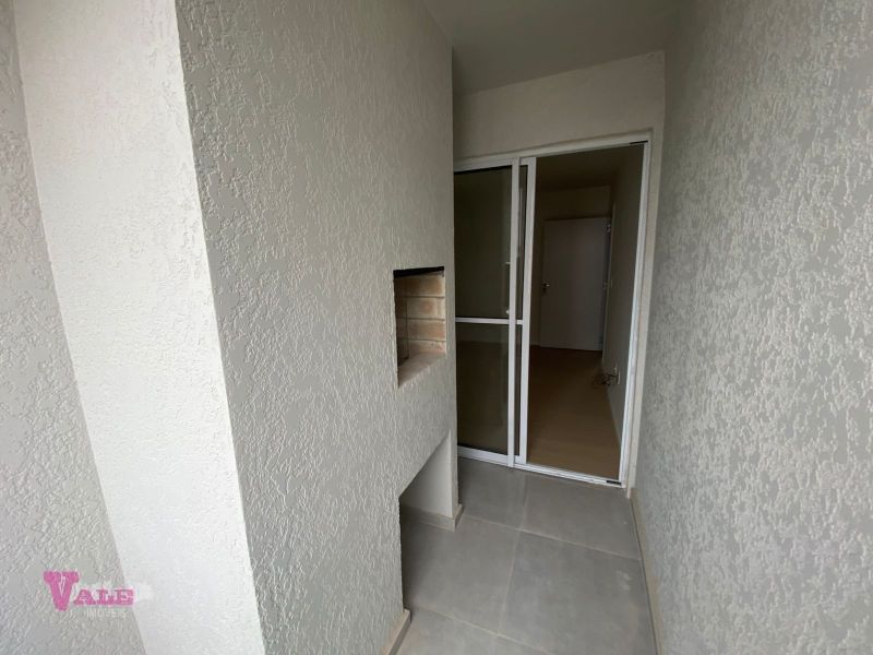Apto 2 quartos  no bairro CAMOBI em SANTA MARIA