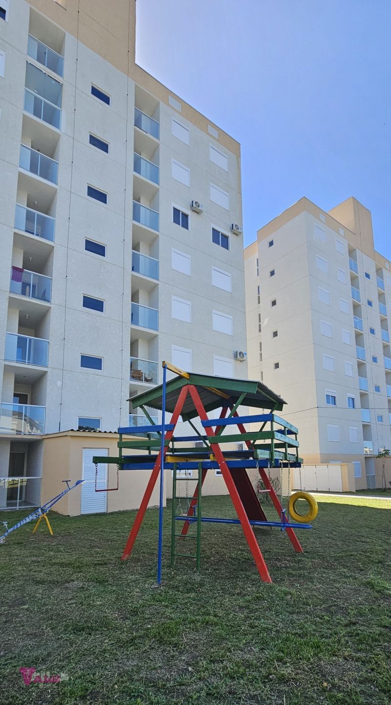 Apto 2 quartos  no bairro CAMOBI em SANTA MARIA