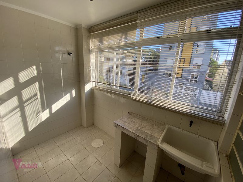 Apto 2 quartos  no bairro CENTRO em SANTA MARIA