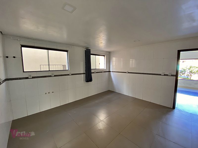 Casa 4 quartos  no bairro CAMOBI em SANTA MARIA