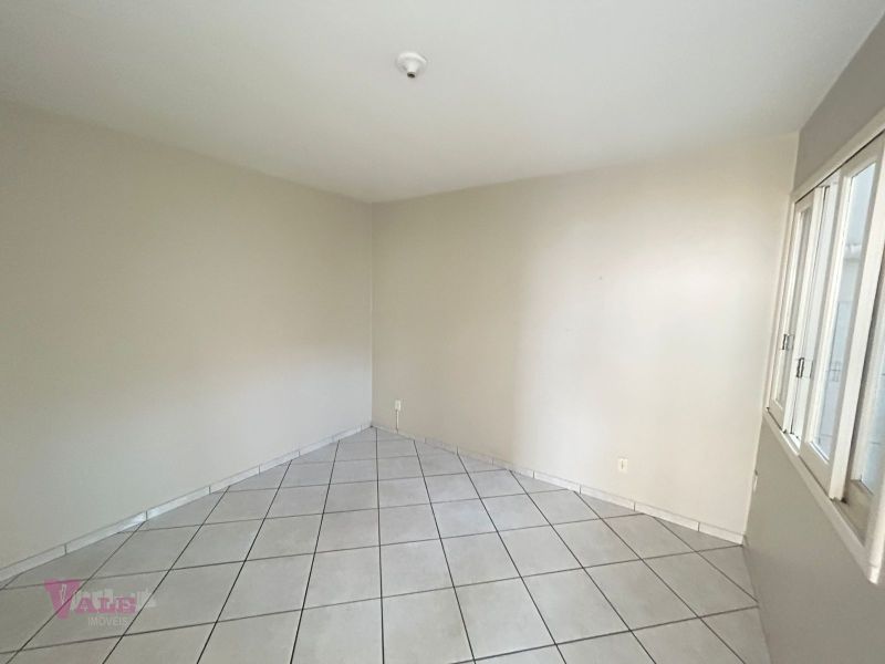 Sala no bairro DUQUE DE CAXIAS em SANTA MARIA