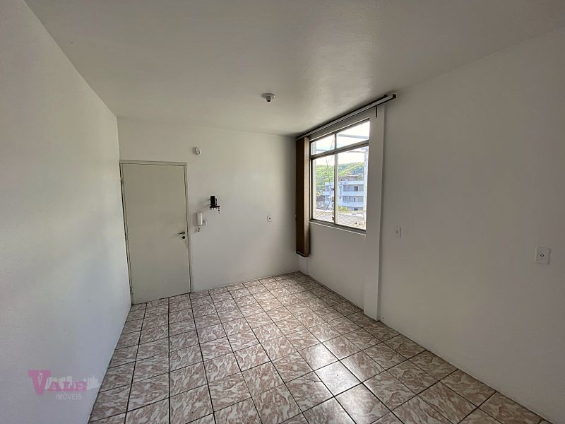 Apto 3 quartos  no bairro CENTRO em SANTA MARIA