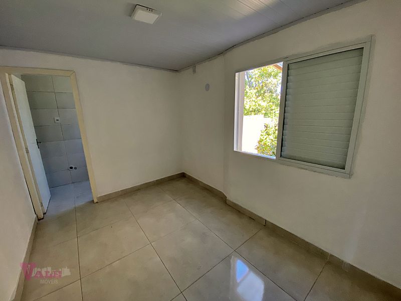 Casa 3 quartos  no bairro ITARARE em SANTA MARIA
