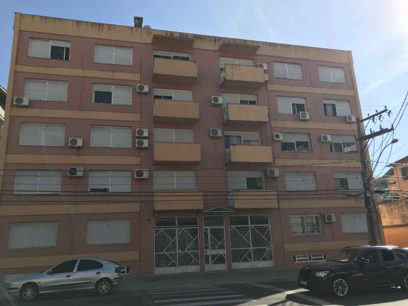Apto 3 quartos no bairro CENTRO em SANTA MARIA