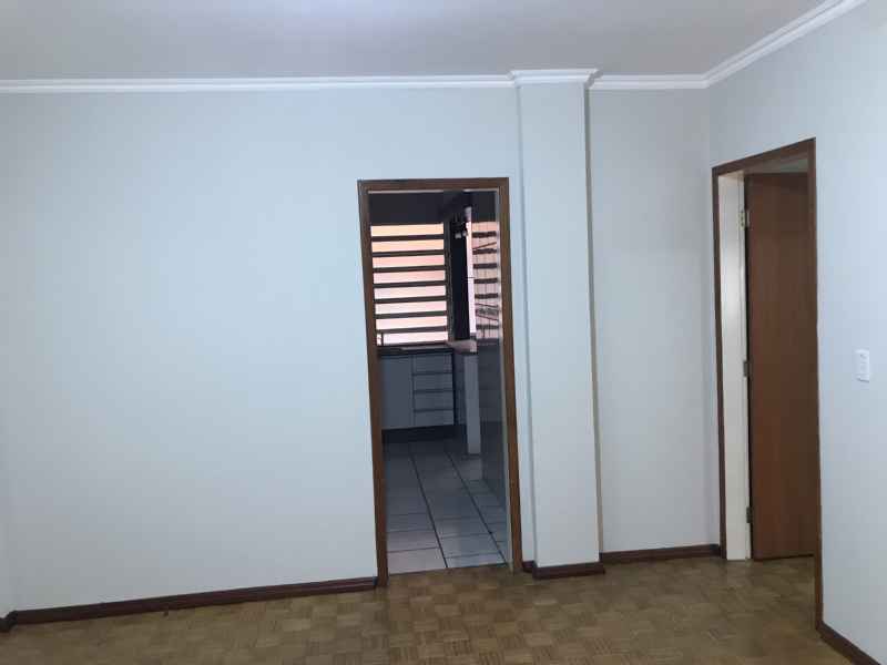 Apto 3 quartos  no bairro CENTRO em SANTA MARIA