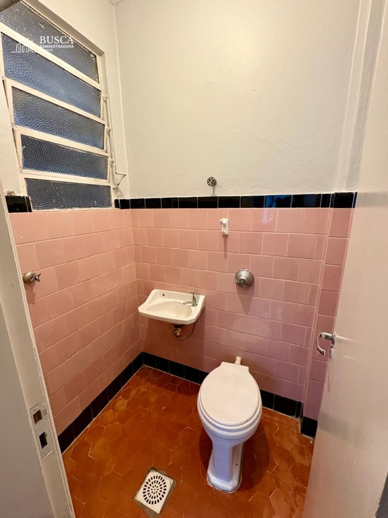 Apto 2 quartos  no bairro FARROUPILHA em PORTO ALEGRE