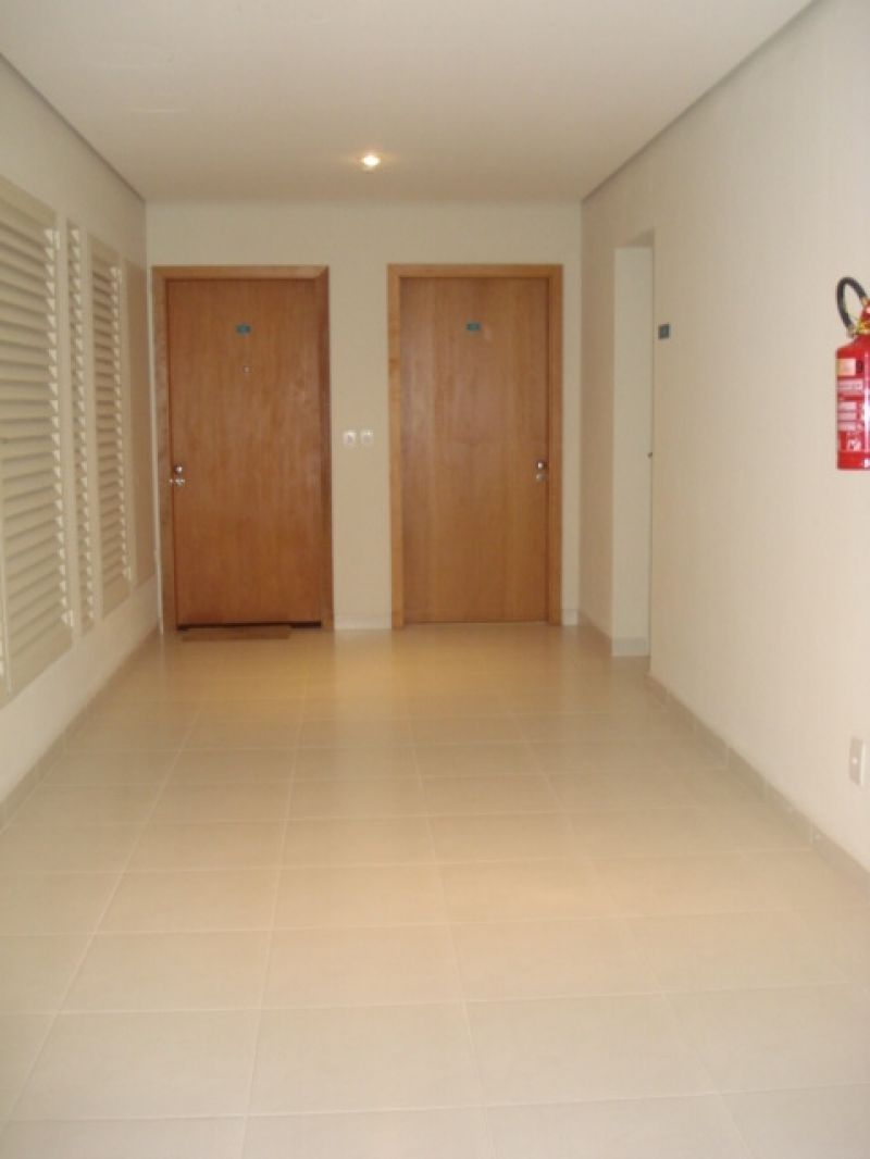 Apto 2 quartos  no bairro AGRONOMIA em PORTO ALEGRE