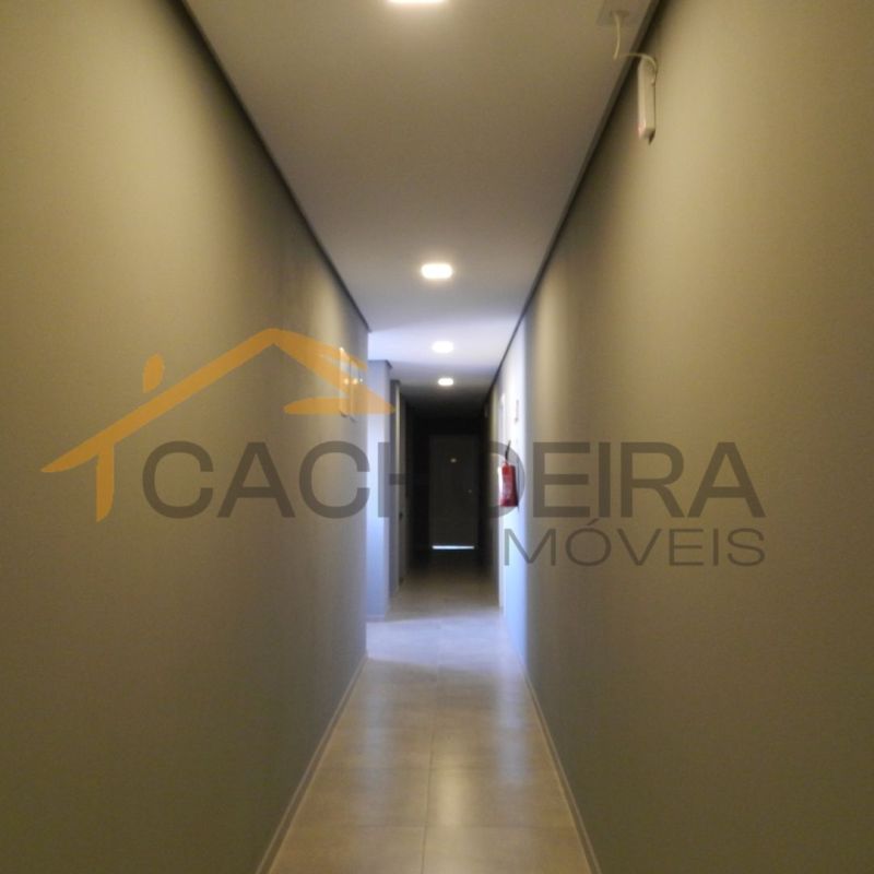 Apto 2d  no bairro BARCELOS em