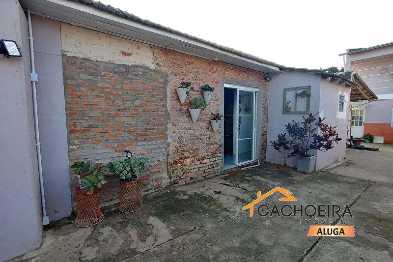 Casa 1d  no bairro NOEMIA em