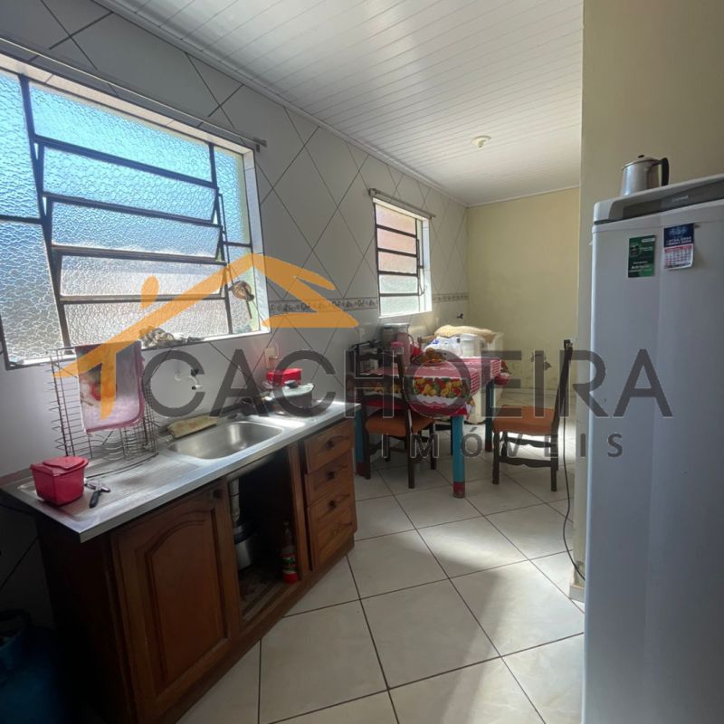 Casa 2d  no bairro NOÊMIA em