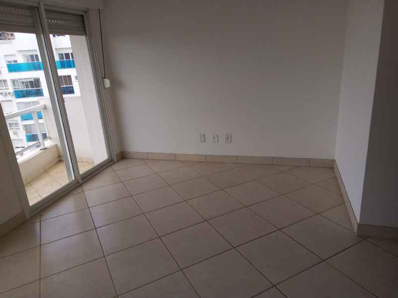 APARTAMENTO 3 quartos 