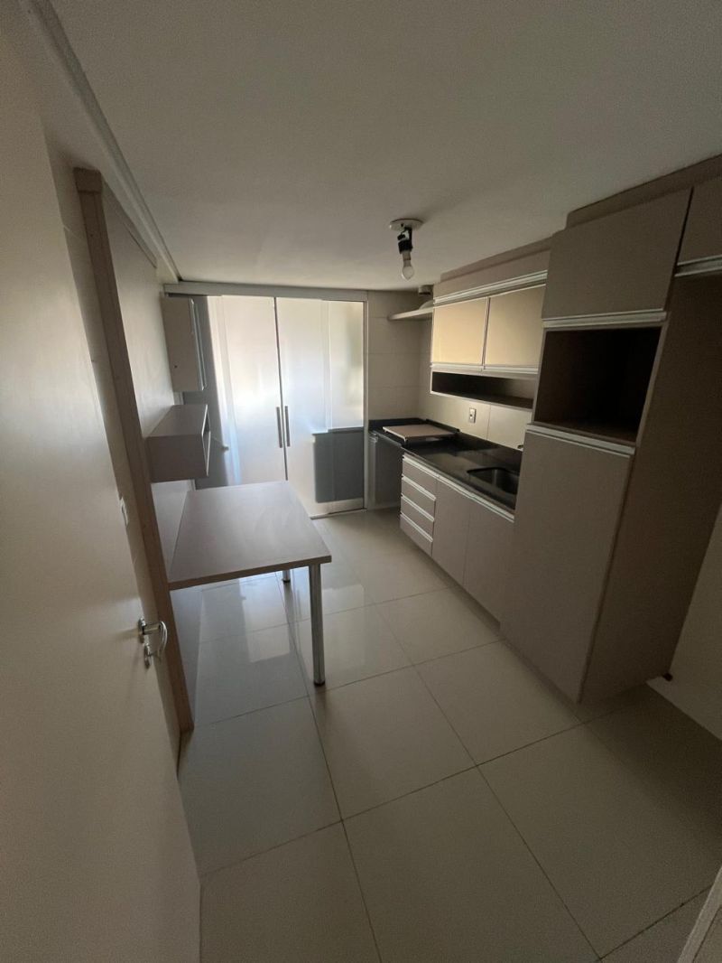 APARTAMENTO 3 quartos 