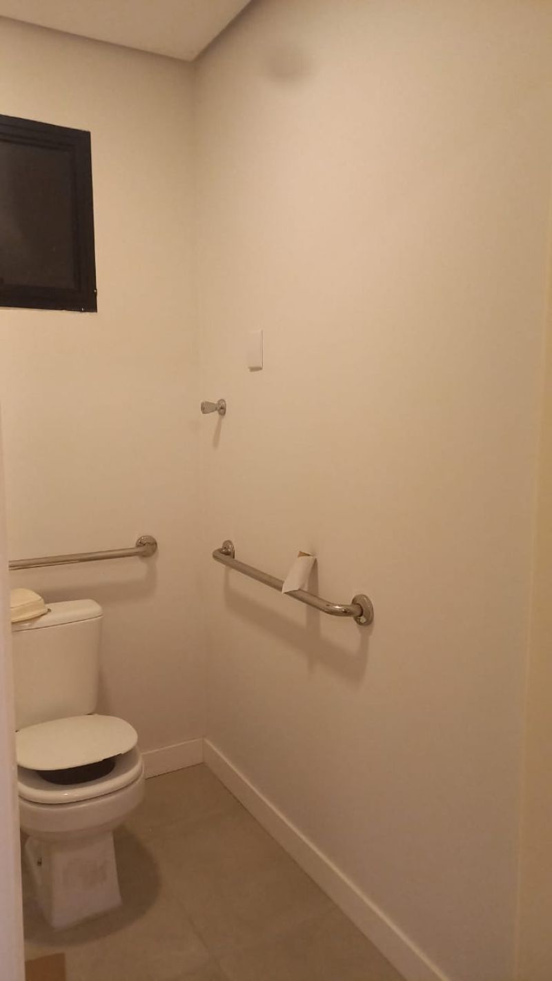 CASA COMERCIAL