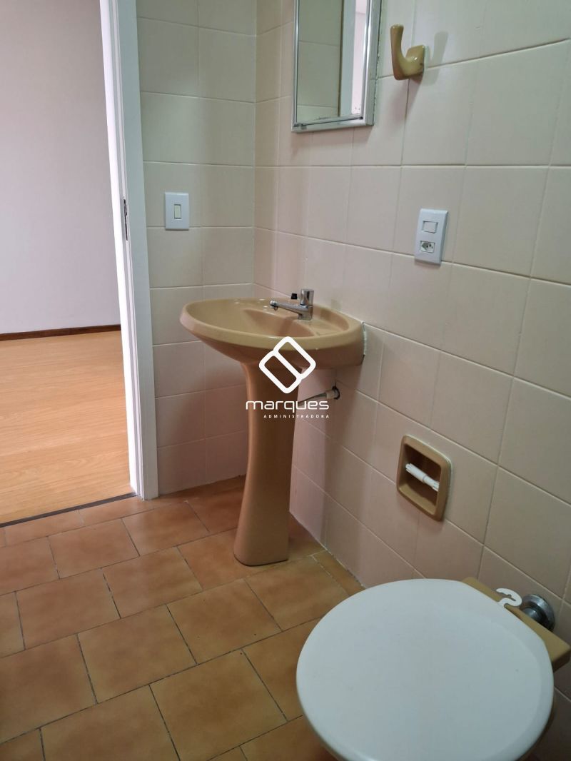 ÓTIMO PARA ESTUDANTES