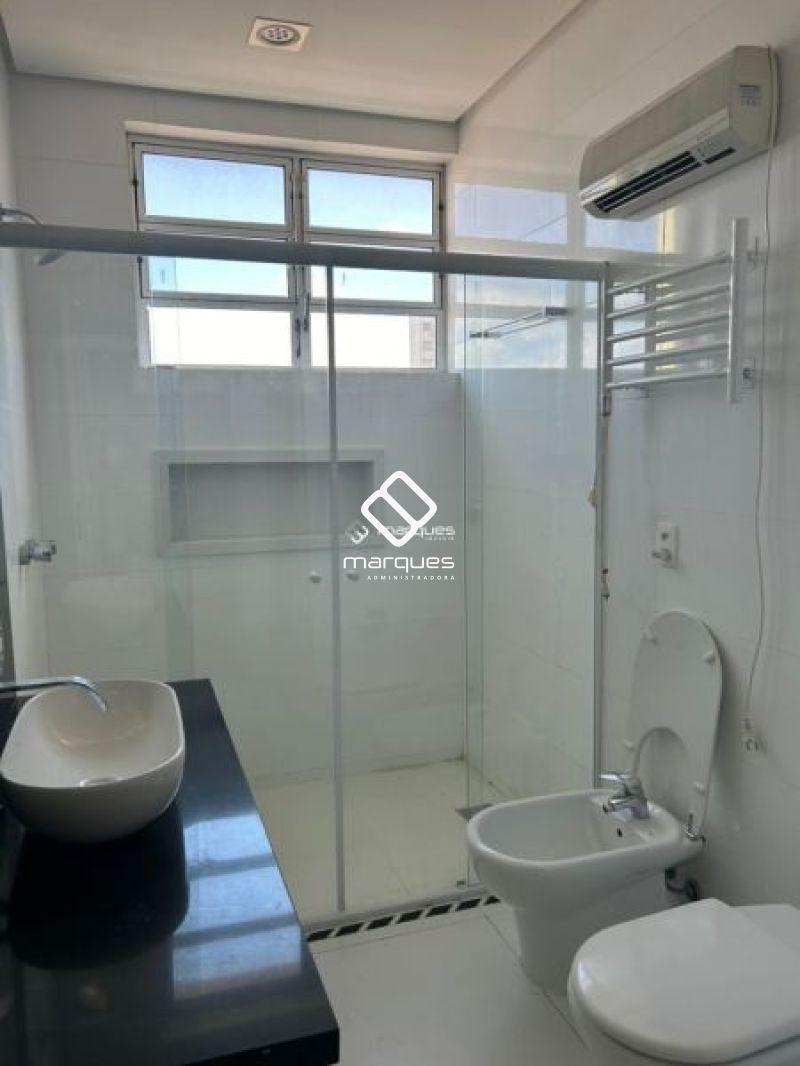 APARTAMENTO 3 quartos 