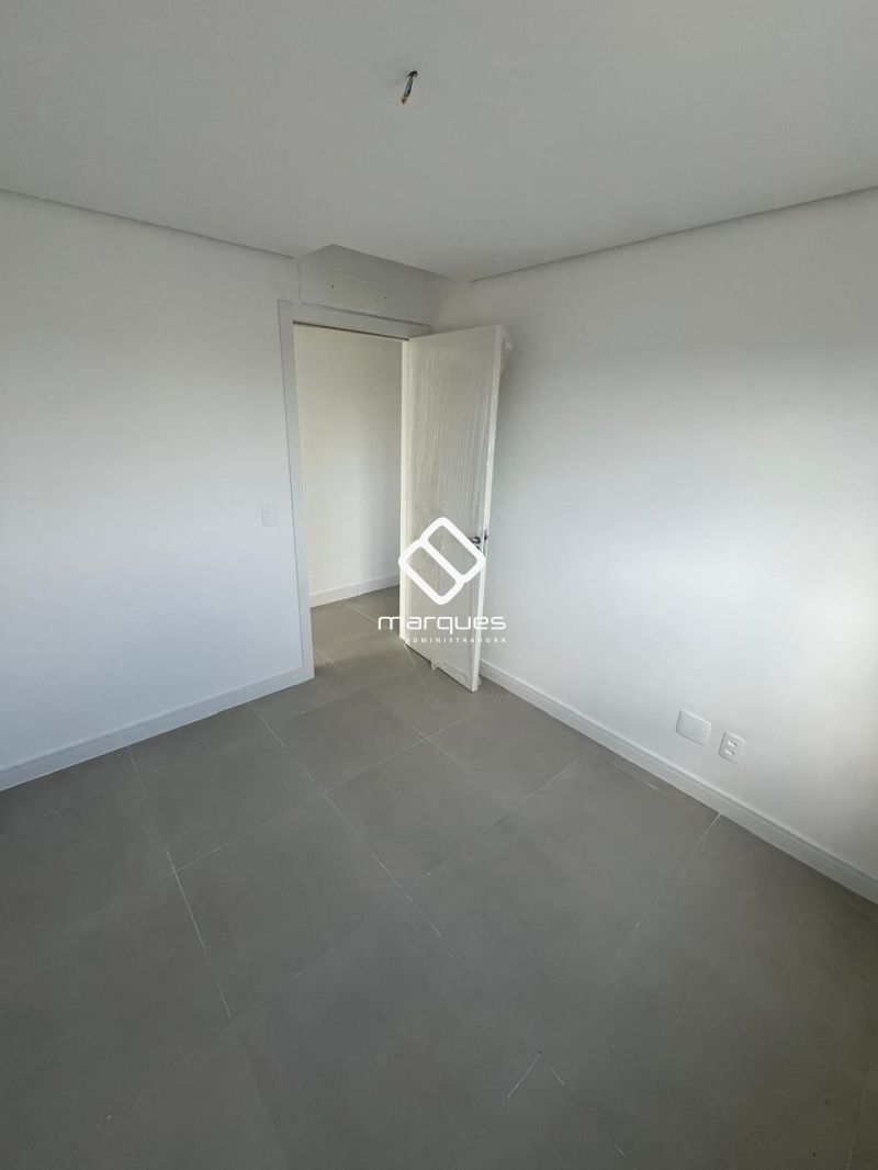 APARTAMENTO 3 quartos 