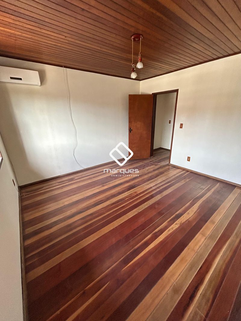 CASA 3 quartos 