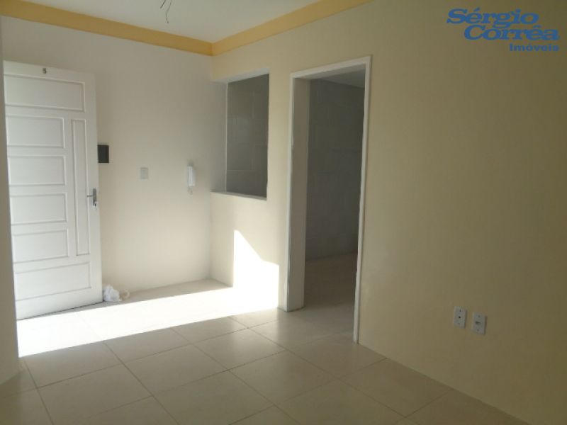 APTO TIPO SOBRADO PRÓX. AV. D. JOAQUIM E JK 