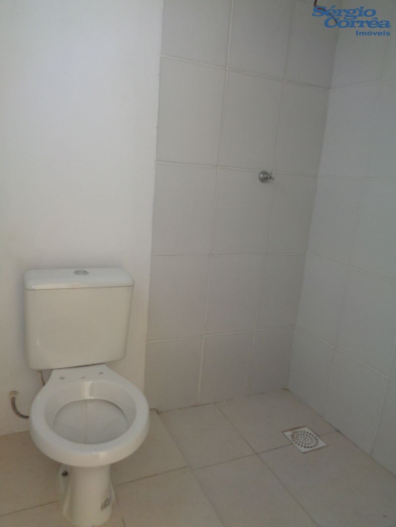 APTO TIPO SOBRADO PRÓX. AV. D. JOAQUIM E JK 