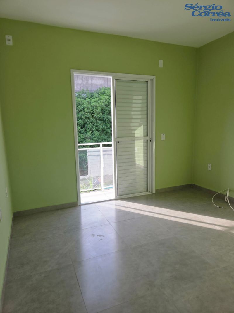 APTO TIPO SOBRADO PRÓX. AV. D. JOAQUIM E JK 