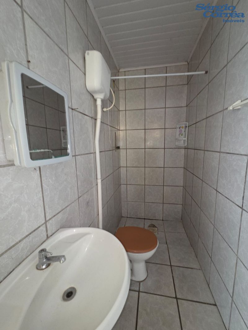 CASA  165m2 RUA PROF ARAÚJO