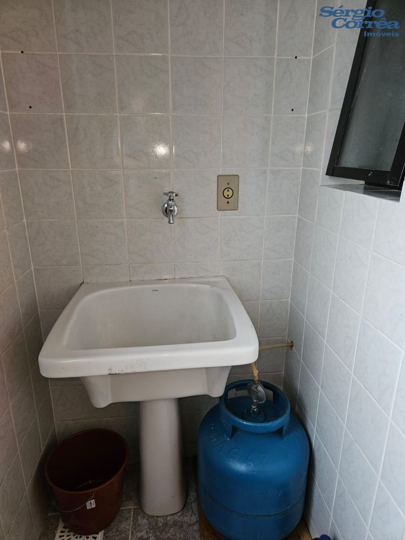 APARTAMENTO MOBILIADO COM ELEVADOR