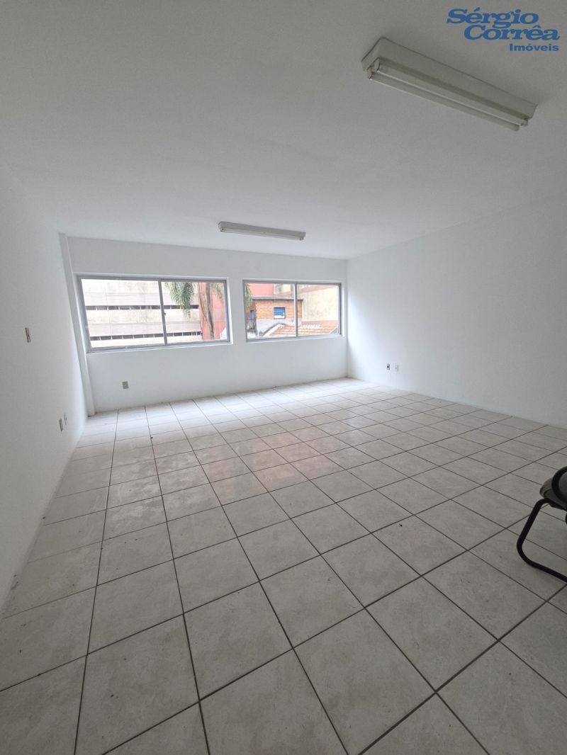SALA COMERCIAL  C/ELEVADOR