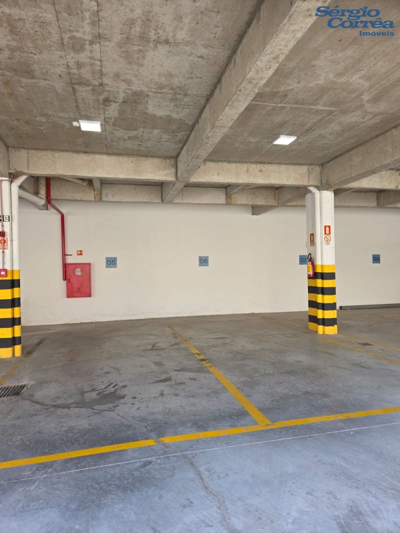 SALA NOVA COM GARAGEM PRIVATIVA 