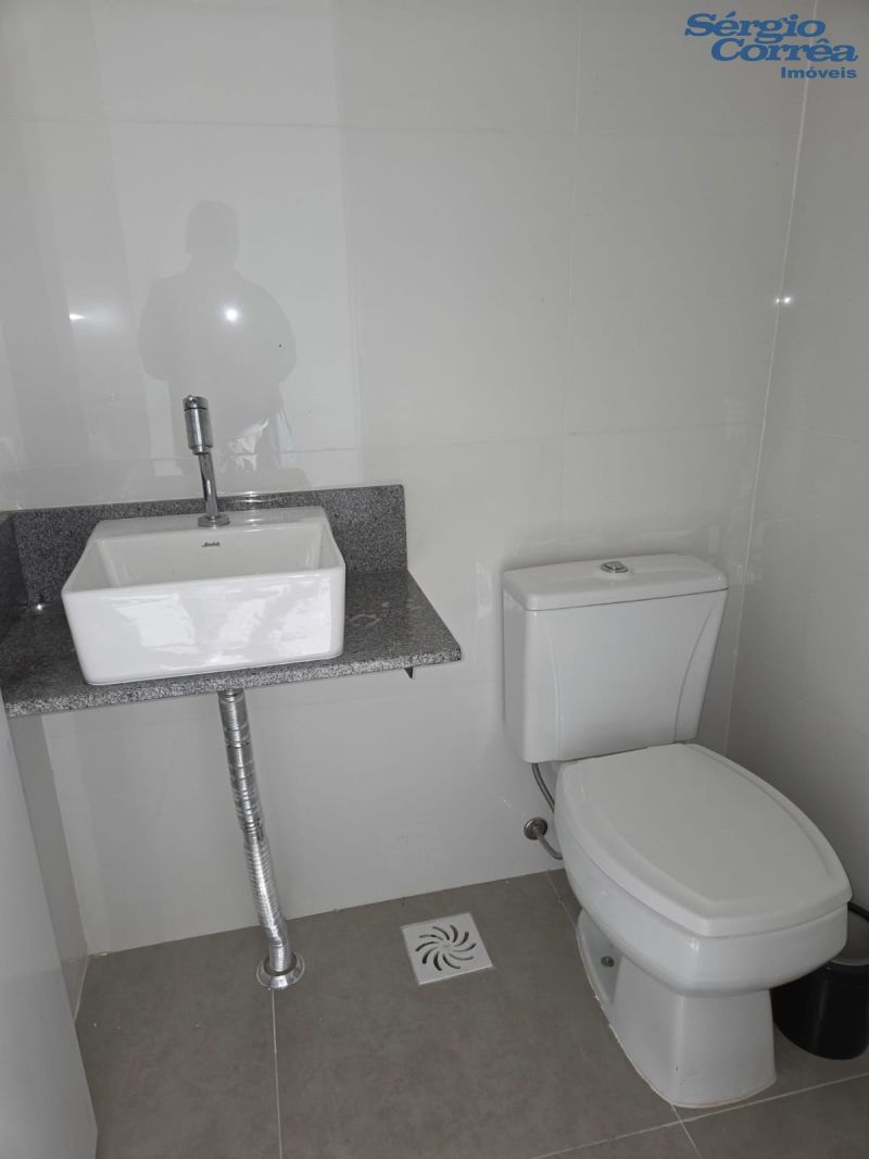 SALA NOVA COM GARAGEM PRIVATIVA 