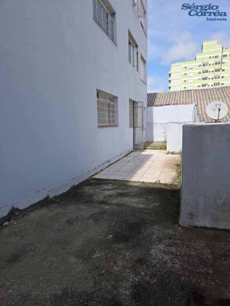 AMPLO APARTAMENTO  RUA GONÇALVES CHAVES