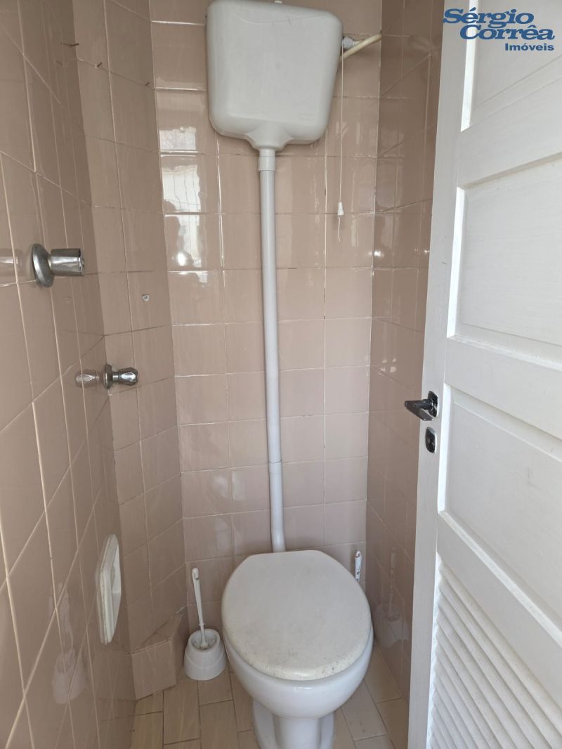 AMPLO APARTAMENTO  RUA GONÇALVES CHAVES