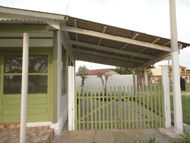 CASA 2d  no bairro LARANJAL em PELOTAS