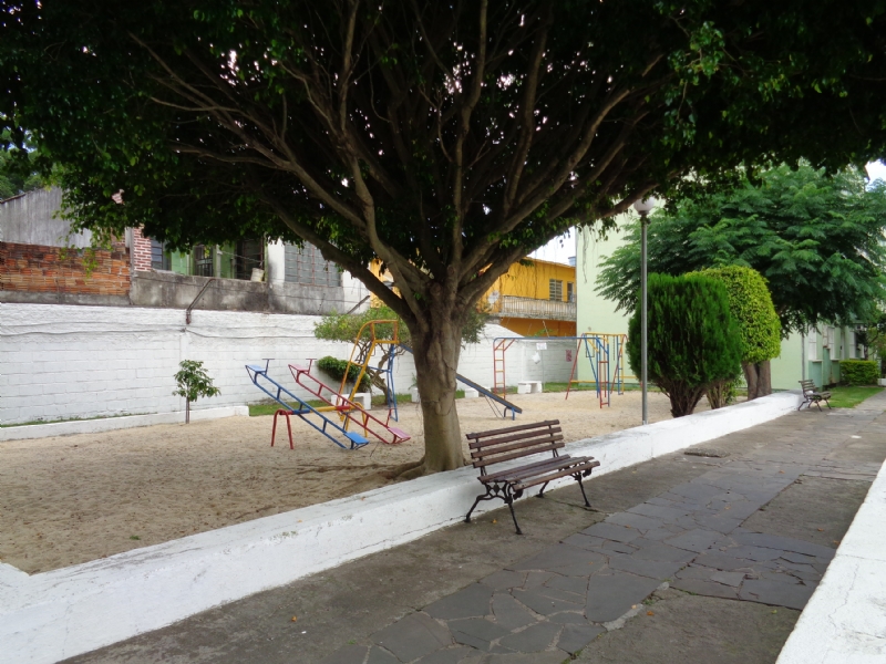 APARTAMENTO 3d  no bairro FRAGATA em PELOTAS