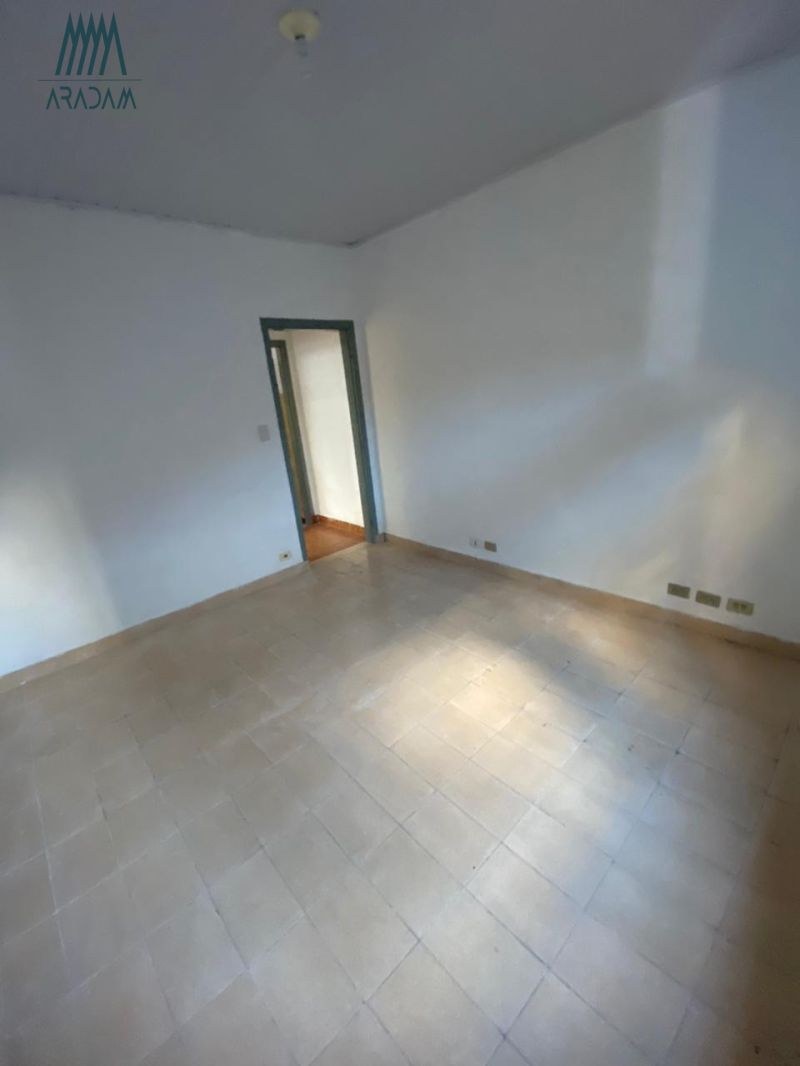 Kitnet para Locao no Parque Bristol  Praticidad...