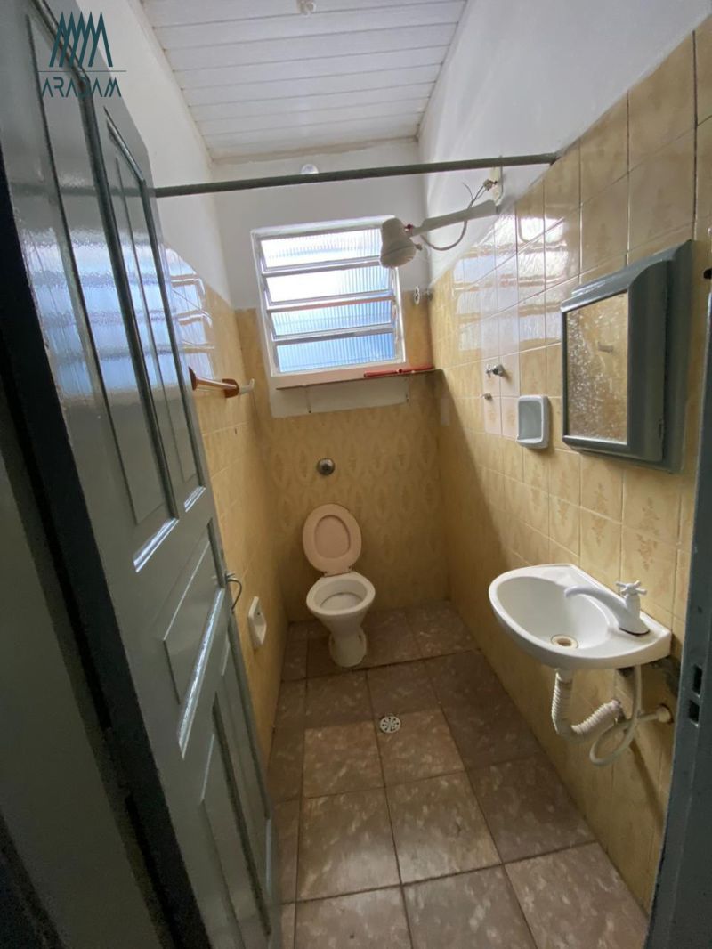 Kitnet para Locao no Parque Bristol  Praticidad...