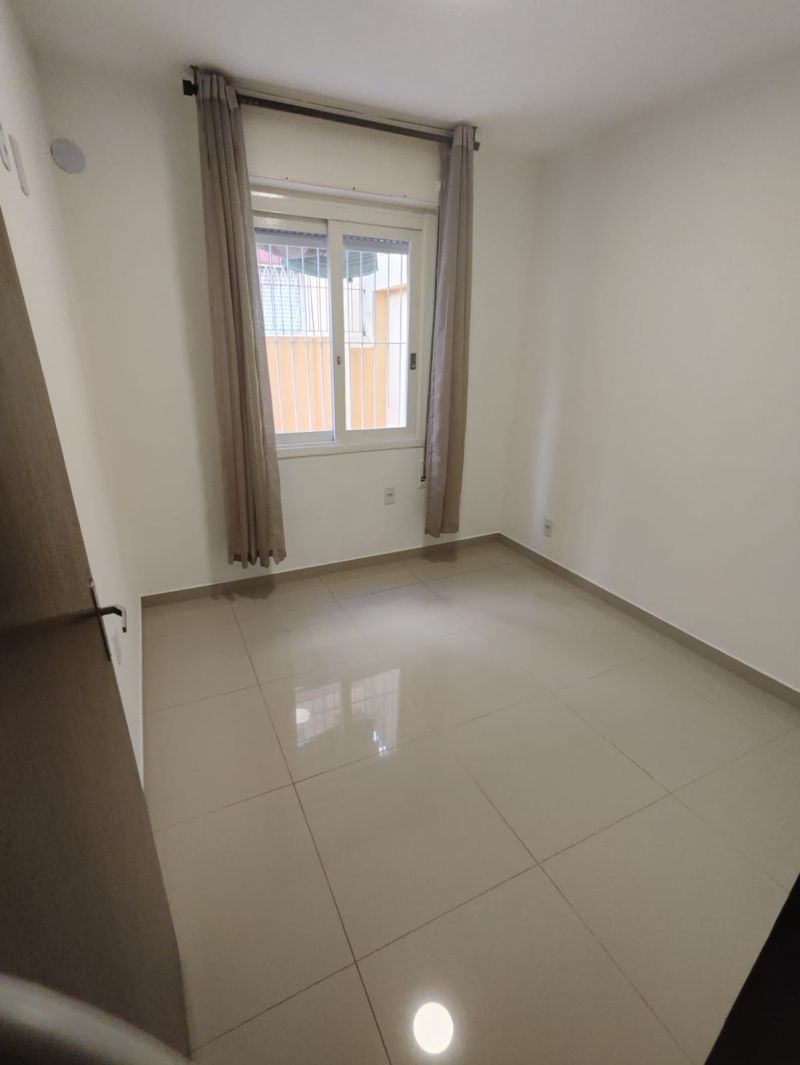 APARTAMENTO A VENDA R$ 290.000,00