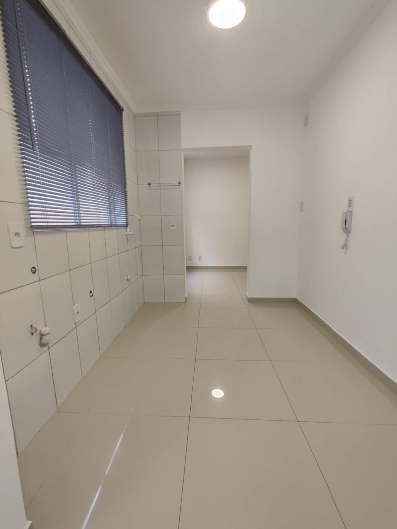 APARTAMENTO A VENDA R$ 290.000,00