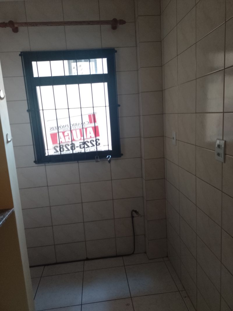 Kit / JK 1 quarto  no bairro CENTRO em PELOTAS
